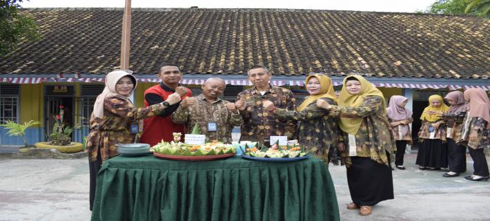 Perayaan Hari Lahir Kepala SMK Negeri 1 OKU